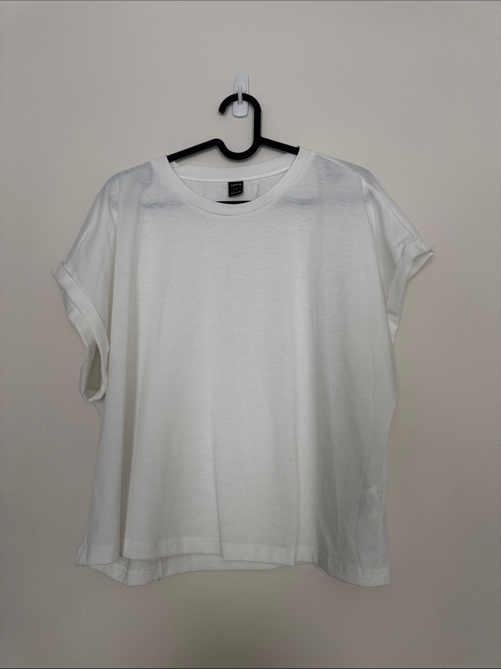 SHEIN White Relaxed Rolled-Sleeve Crewneck Tee